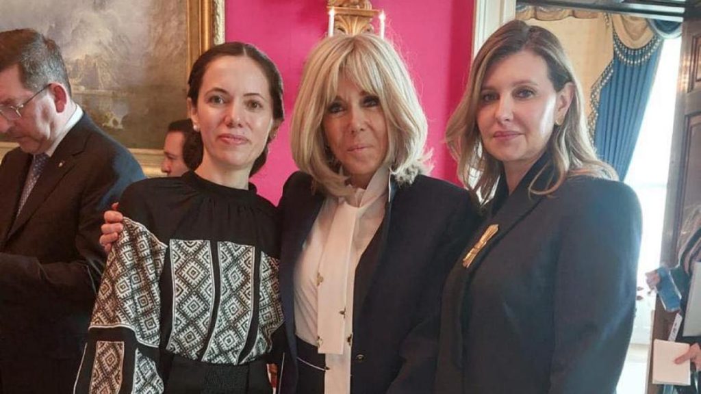 Mirabela Gradinariu alaturi de Brigitte Macron si Olena Zelenska la Casa Alba