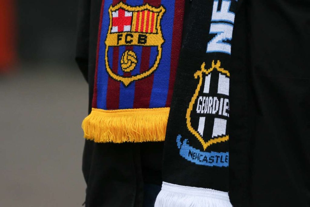 Pataniile unui fan al Barcelonei A ajuns pe stadionul St James Park dar nu din Newcastle