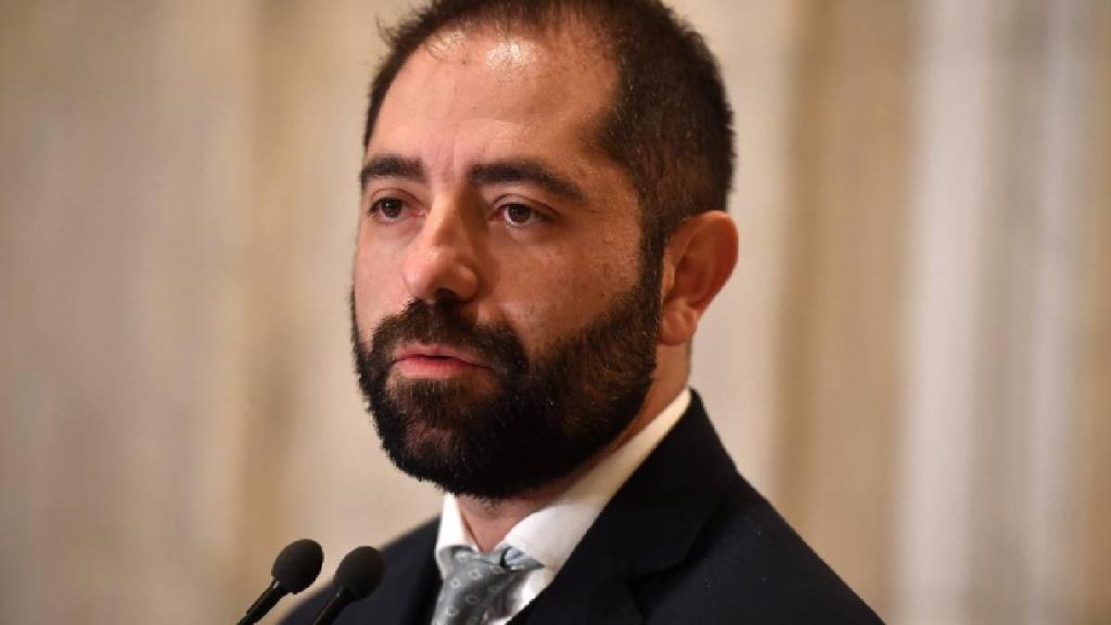 Radu Burnete: „Acesta este un scenariu extrem în care nu ne vom mai putea permite să facem plinul. Nu cred…” Radu Burnete Acesta este un scenariu extrem in care nu ne vom mai putea permite sa facem plinul Nu cred