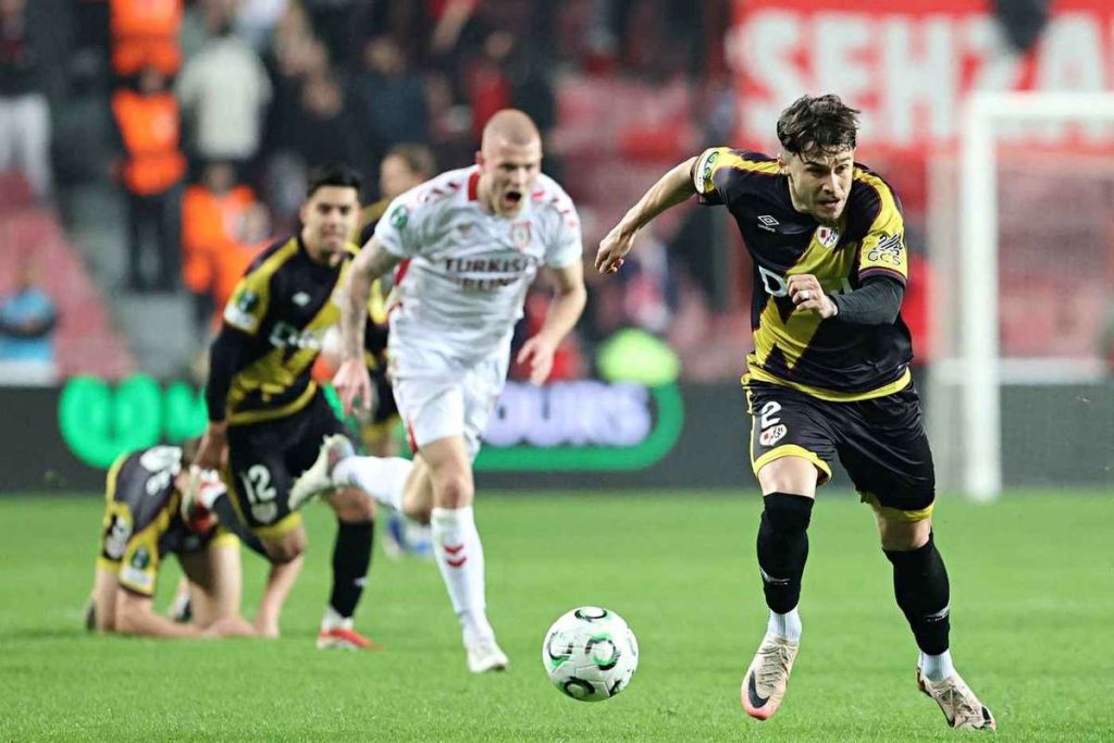 Rayo Vallecano, victorie crucială în Turcia! Evaluarea lui Andrei Rațiu Rayo Vallecano victorie cruciala in Turcia Evaluarea lui Andrei Ratiu