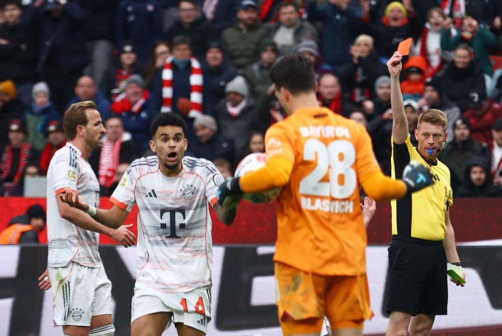 VIDEO Bayern in ciuda a doua cartonase rosii reuseste sa reziste in fata lui Leverkusen intr un final dramatic