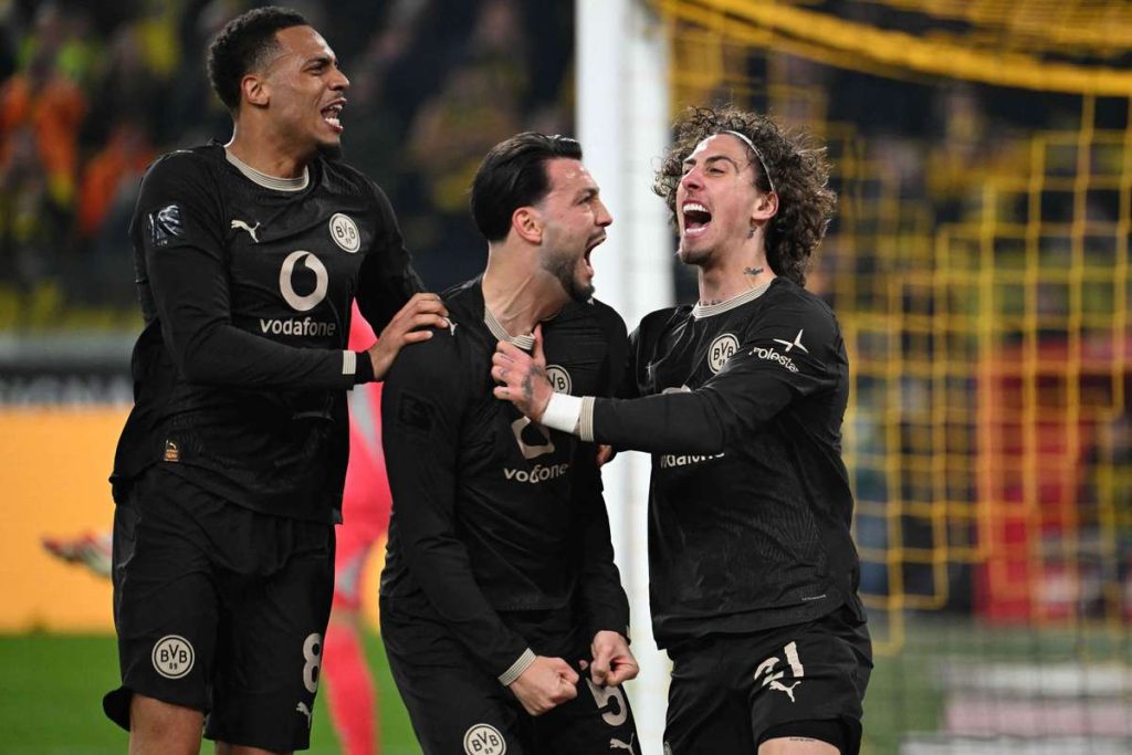 Revenire impresionantă! În ultimele 15 minute, Dortmund a întors un deficit de două goluri. revenire impresionanta in ultimele 15 minute dortmund a intors un deficit de doua goluri