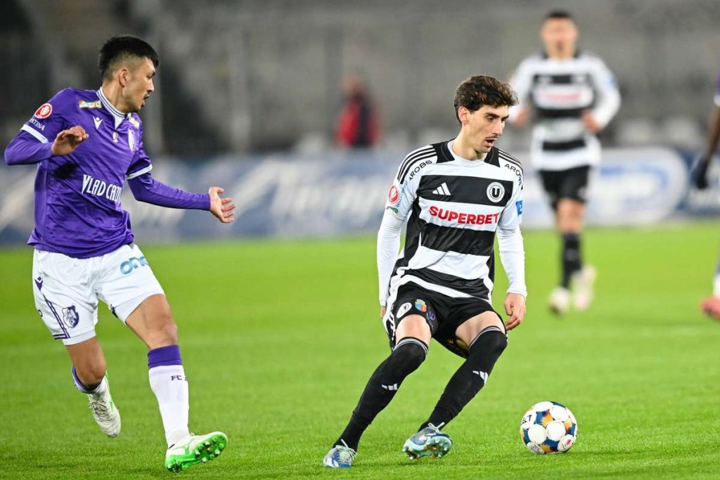 transmisie in direct superliga 2030 fc arges u cluj clujenii sunt pe primul loc in clasament dupa o victorie in deplasare