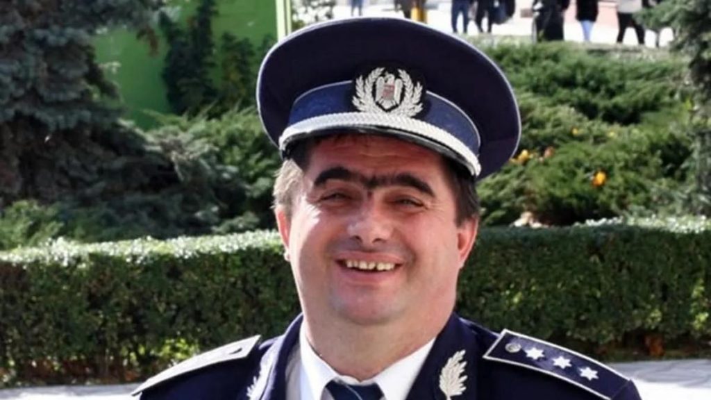 Trecutul secret al lui Salvador Caragea: judecători, procurori și ofițeri SRI la ceremonii… trecutul secret al lui salvador caragea judecatori procurori si ofiteri sri la ceremonii