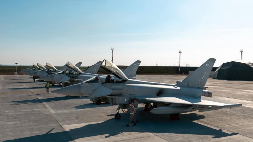 Avioane militare britanice au aterizat la baza Borcea pentru misiuni de Politzie Aeriana Toiu