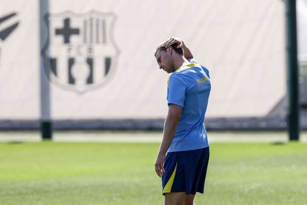 De Jong revine in lotul Barcelonei dupa o absenta de o luna si jumatate