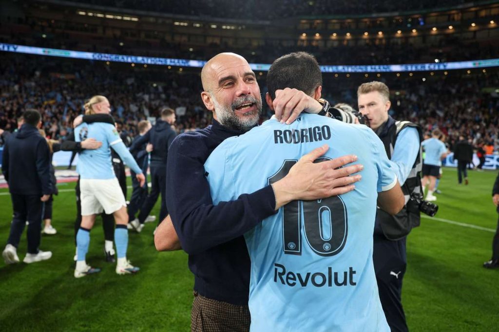 Guardiola, referitor la tentațiile lui Rodri: „Niciun jucător nu ar refuza Real Madrid” Guardiola referitor la tentatiile lui Rodri Niciun jucator nu ar refuza Real Madrid