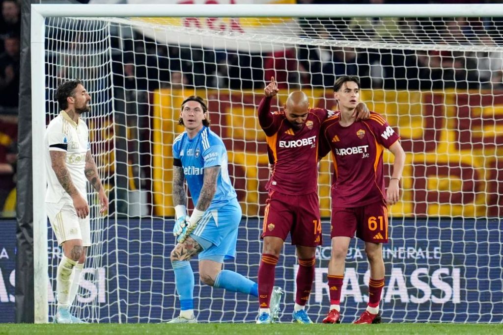 Malen realizeaza un hat trick iar Roma ajunge la noua meciuri consecutive fara infrangere pe teren propriu