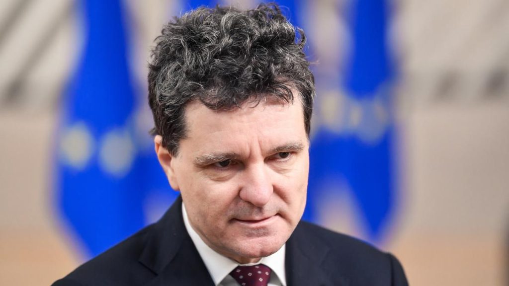 Nicușor Dan, despre ancheta procurorilor după fotografiile publicate de Elena Lasconi: „Dacă voi fi convocat…” Nicusor Dan despre ancheta procurorilor dupa fotografiile publicate de Elena Lasconi Daca voi fi convocat