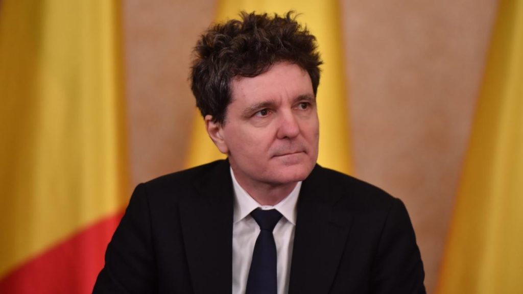 Nicusor Dan sustine ca are incredere ca PSD nu va colabora cu AUR pentru formarea Guvernului conform declaratiilor liderului acestuia Este necesar