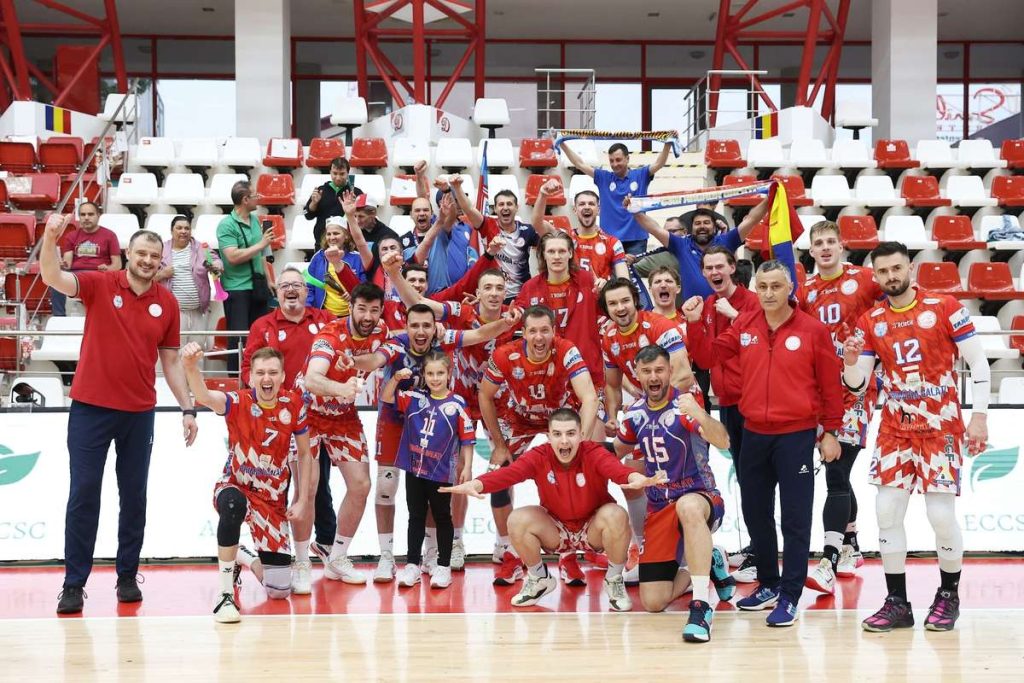 Arcada Galati infrunta Dinamo si obtine victoria in primul meci al finalei de volei masculin