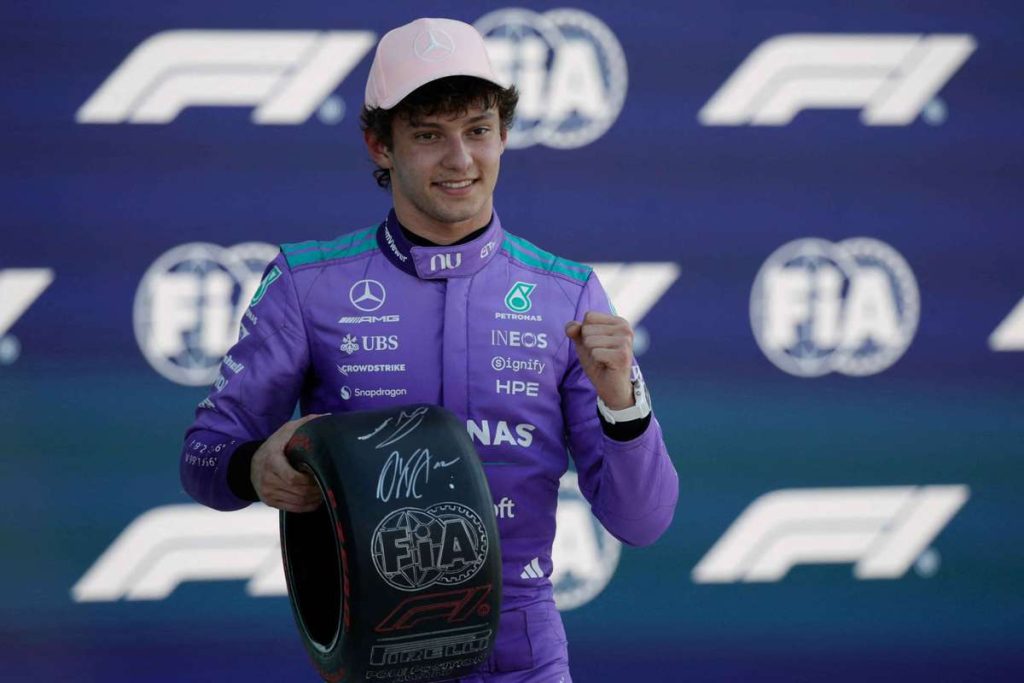 Kimi Antonelli pleaca din pole position la Miami si stabileste un record impresionant in Formula 1