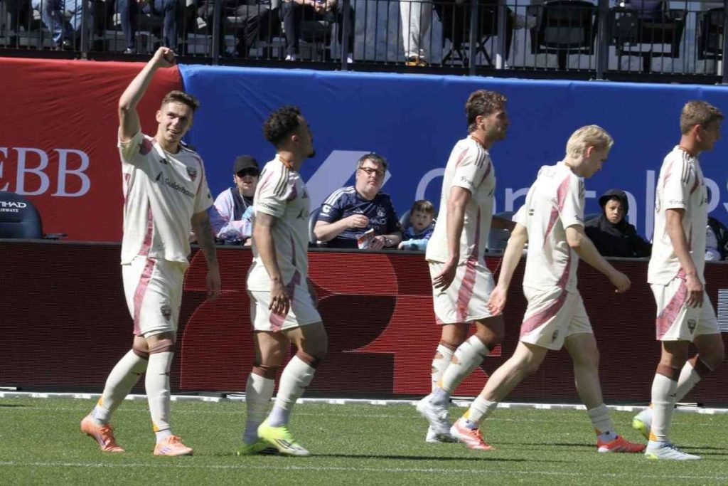 Louis Munteanu, după ce a înscris două goluri pentru DC United: „Sunt foarte fericit!” Louis Munteanu dupa ce a inscris doua goluri pentru DC United Sunt foarte fericit