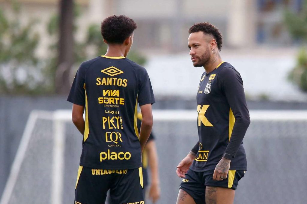 Neymar, din nou în centrul atenției! Motivul pentru care ar fi lovit pe Robinho Jr. într-un antrenament. Neymar din nou in centrul atentiei Motivul pentru care ar fi lovit pe Robinho Jr dintrun antrenament