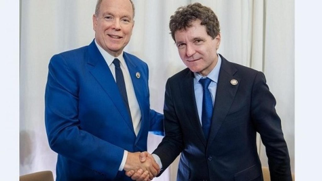 Nicuşor Dan s-a întâlnit cu prinţul Albert al II-lea. „România şi Monaco au în comun o…” Nicusor Dan s a intalnit cu printul Albert al II lea Romania si Monaco au in comun o
