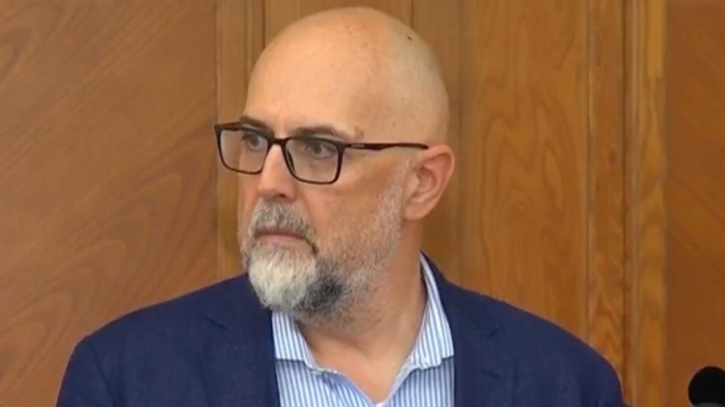 Kelemen neagă că Bolojan i-ar fi făcut vreo ofertă pentru a-l sprijini: „UDMR a obținut ANRP-ul în… Kelemen neaga ca Bolojan i ar fi facut vreo oferta pentru a l sprijini UDMR a obtinut ANRP ul in
