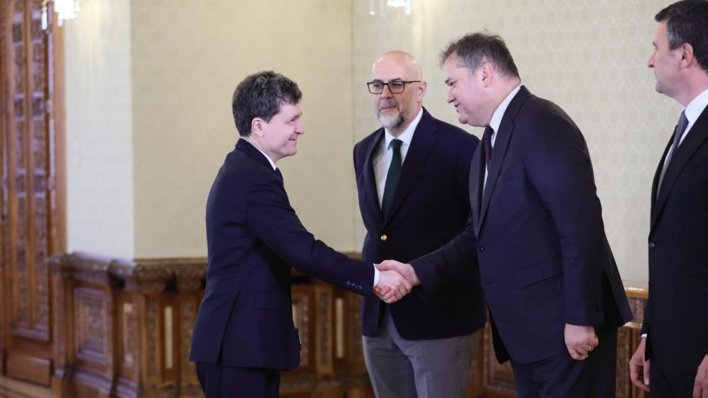 cseke attila cere partidelor sa ajunga la un consens politic pentru constituirea unui guvern este esential sa