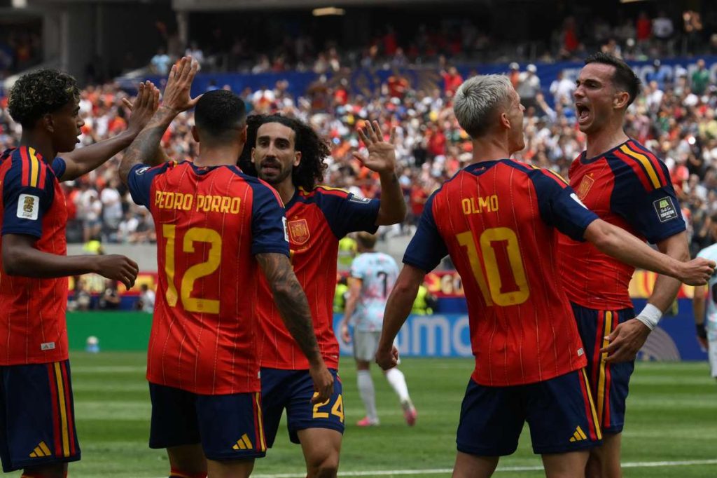 Cupa Mondiala LIVE Spania Belgia Spectacol in a doua parte la Los Angeles
