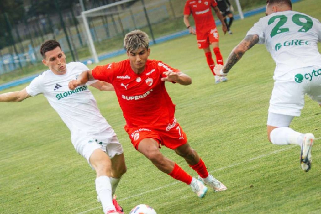 Dinamo invinsa de campioana Ciprului in ultimul meci de pregatire al verii