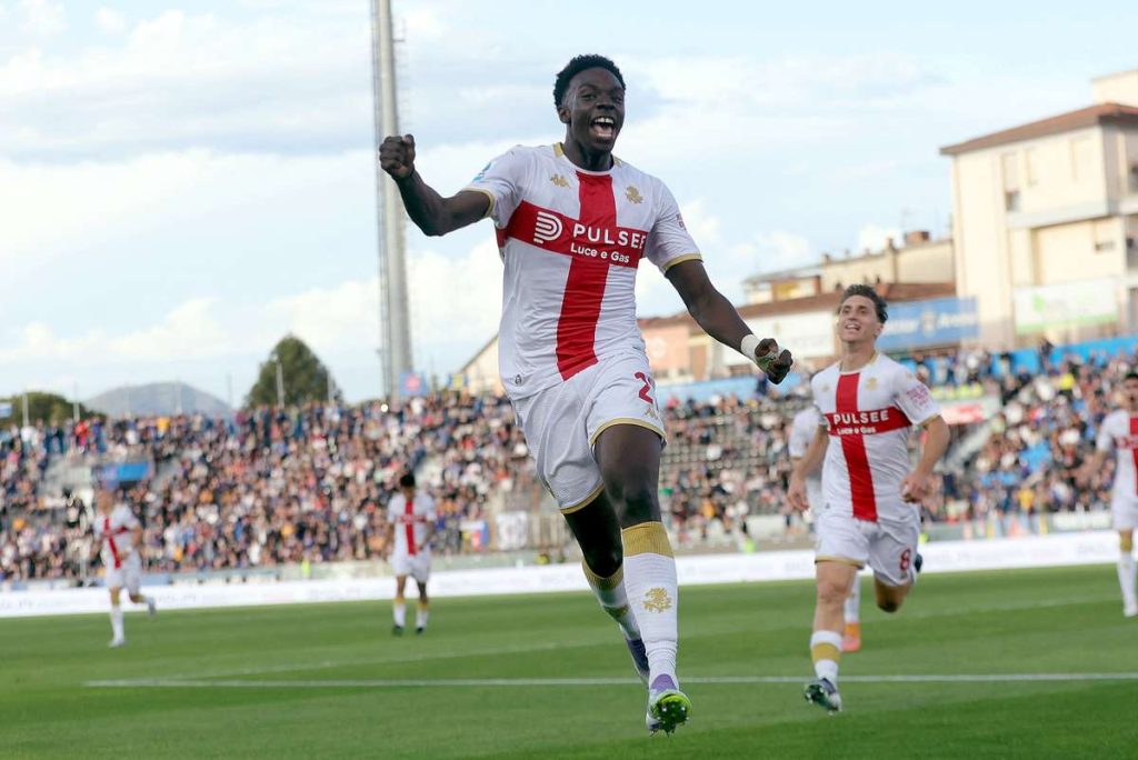 Genoa lui Dan Șucu l-a transferat pe Jeff Ekhator la Juventus. Suma anunțată de torinezi. Genoa lui Dan Sucu l a transferat pe Jeff Ekhator la Juventus Suma anuntata de torinezi