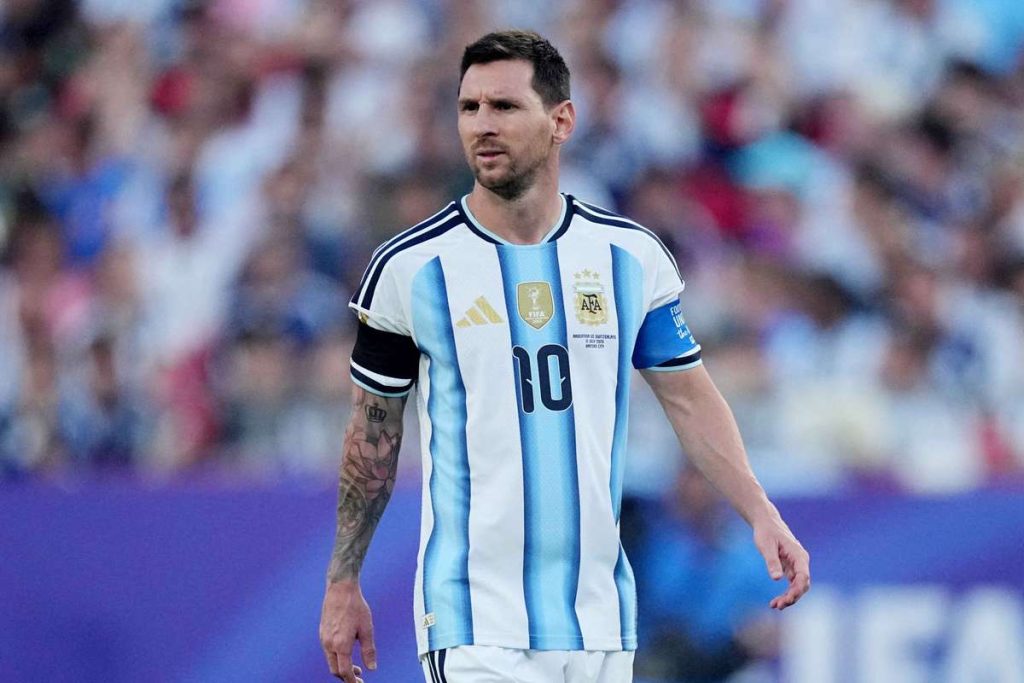 Gestul lui Messi pentru Roberto Baggio a devenit viral: „Te iubesc, dragă prietene” Gestul lui Messi pentru Roberto Baggio a devenit viral Te iubesc draga prietene