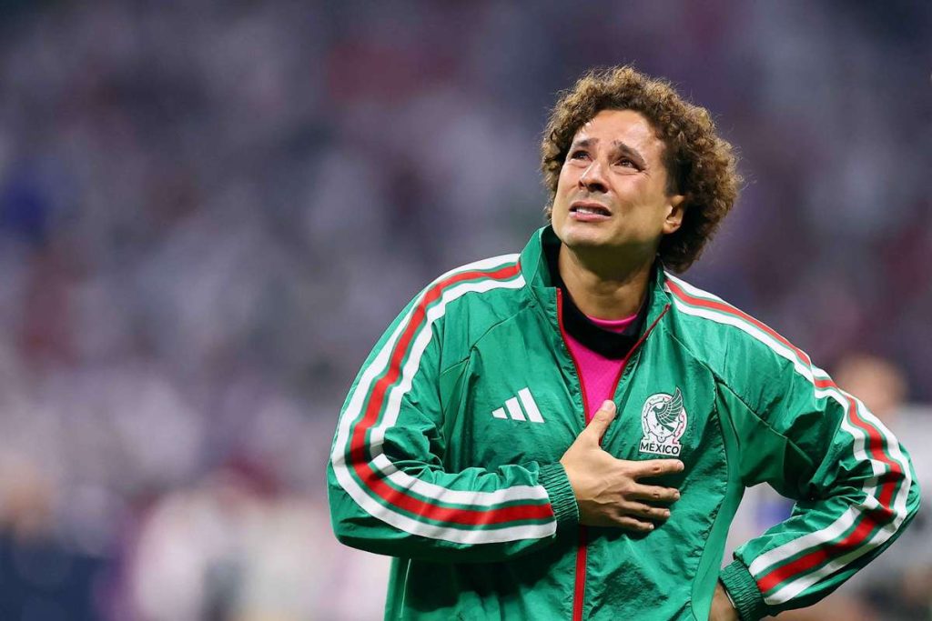 Guillermo Ochoa isi incheie cariera remarcabila si agata manusile Multumesc