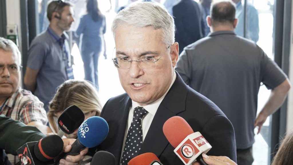 Guvernul face recurs dupa suspendarea Legea salarizarii la Curtea de Apel Pislaru Ieri nu am fost