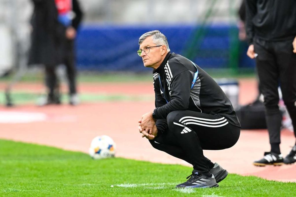LIVE | „U” Cluj – Farul Constanța: Ardelenii nu au mai pierdut acasă de aproape nouă luni, constănțenii vin cu un antrenor nou LIVE U Cluj Farul Constanta Ardelenii nu au mai pierdut acasa de aproape noua luni constantenii vin cu un antrenor nou