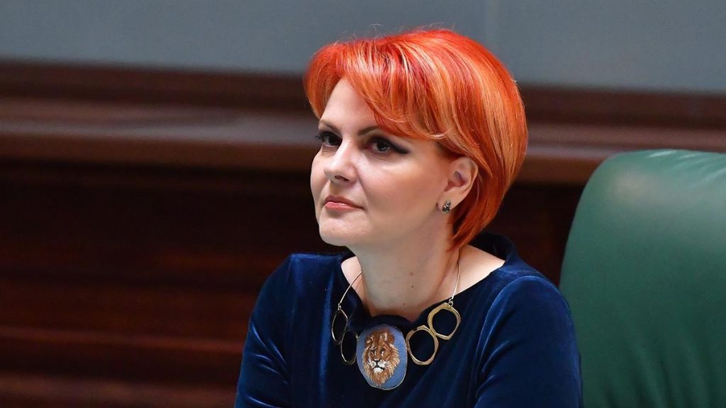 Lia Olguța Vasilescu, despre Legea salarizării: „Statul român va pierde anual de două ori mai mult, comparativ cu cât…” Lia Olguta Vasilescu despre Legea salarizarii Statul roman va pierde anual de doua ori mai mult comparativ cu cat