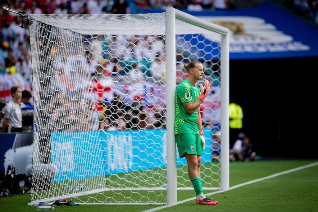 Mirel Radoi il asteapta pe Orjan Nyland portarul Norvegiei de la Campionatul Mondial 2026 in Gaziantep