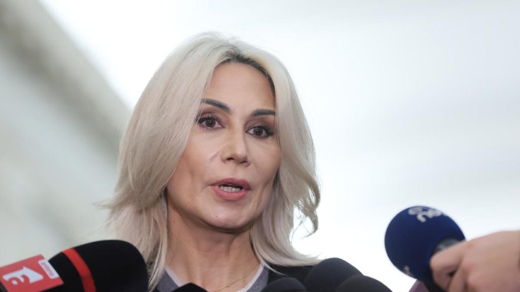 Raluca Turcan sustine ca Platforma Conservatoare din PNL pare sa fi fost conceputa in biroul lui Grindeanu