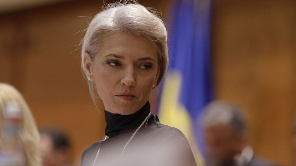 STENOGRAME Alina Gorghiu in sedinta tensionata a PNL Se fac epurari din motive ca avem alta