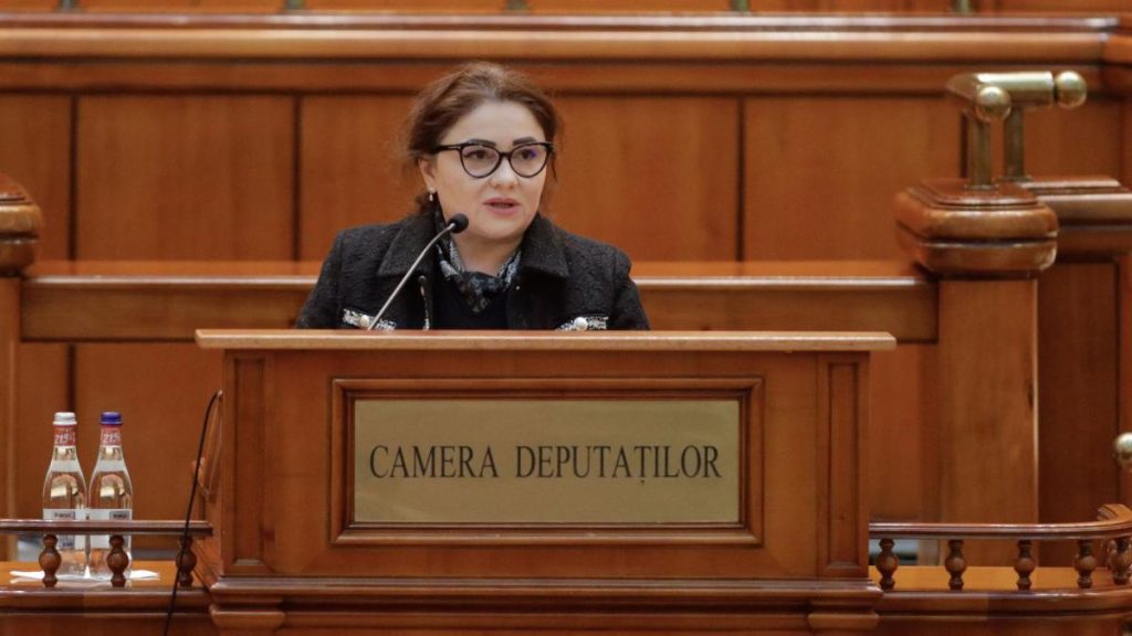 Cristina Traila audiata la DNA Iasi in cazul lui Fanel Bogos in care este mentionat si Bolojan Surse Are statut de suspect
