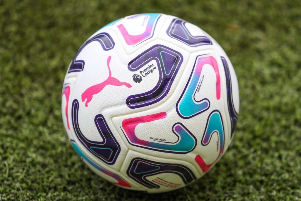 Mingea oficiala a Premier League pentru sezonul 20262027 Puma Stellar Nitro Ultimate