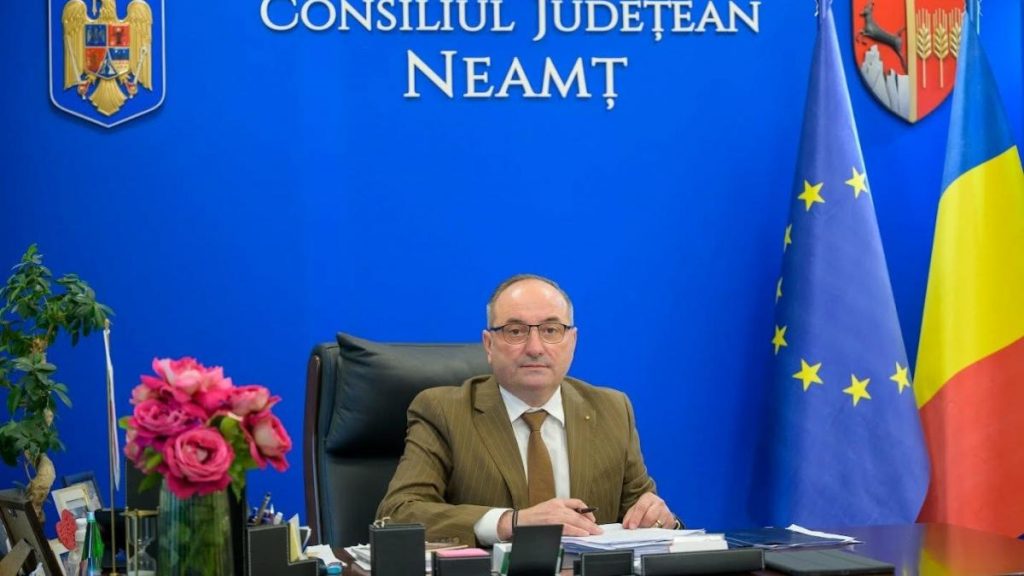 Presedintele CJ Neamt acuze guvernul ca opreste proiecte esentiale pentru judet in timp ce investeste in stadioane este inacceptabil