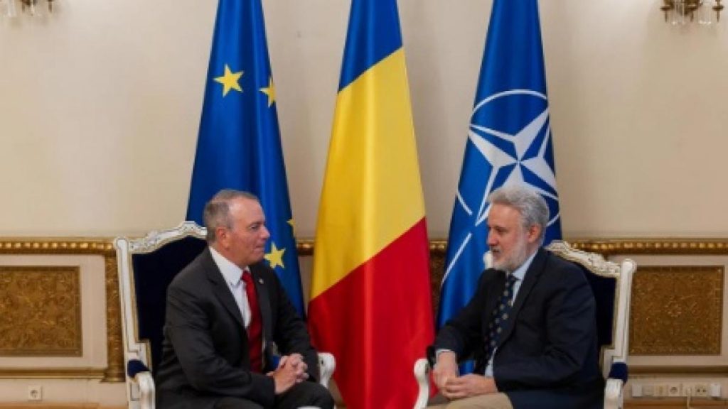 Romania si SUA isi consolideaza Parteneriatul Strategic Ce discutii a avut Lazurca cu ambasadorul american inainte de intalnirea NATO de joi