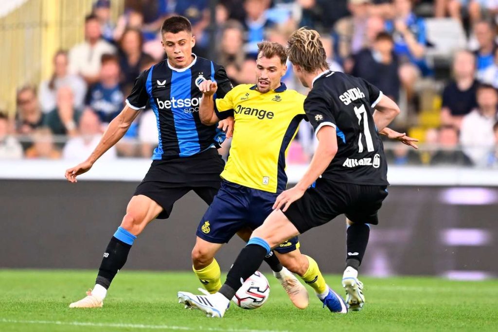 Royale Union a câștigat Supercupa Belgiei. Darius Olaru a fost titular și a primit cea mai mică notă. Royale Union a castigat Supercupa Belgiei Darius Olaru a fost titular si a primit cea mai mica nota