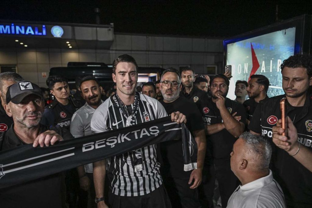 Un transfer important in Superliga Turciei Juventus il propune pe Dusan Vlahovic lui Besiktas
