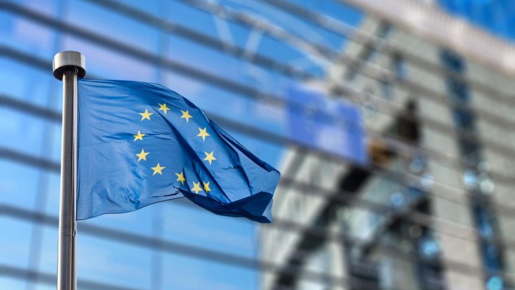 avertisment de la bruxelles dupa schimbarea legii de decarbonizare la bucuresti orice regres
