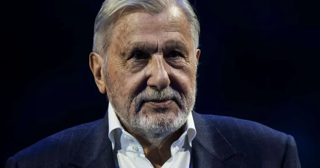Ilie Năstase, surprins de hotărârea Soranei Cîrstea: „Cum să procedezi astfel?” Ilie Năstase, surprins de hotărârea Soranei Cîrstea: „Cum să procedezi astfel?”