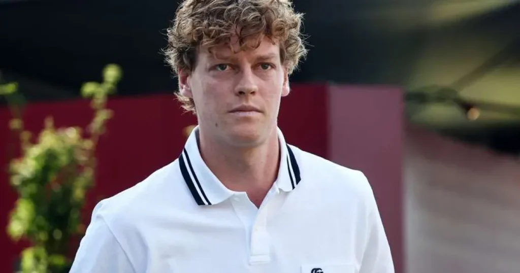Jannik Sinner renunță și la Shanghai: „Regret enorm!”