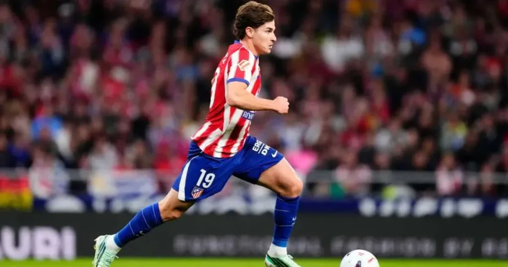 Julián Alvarez își cere scuze fanilor lui Atletico Madrid Julián Alvarez își cere scuze fanilor lui Atletico Madrid