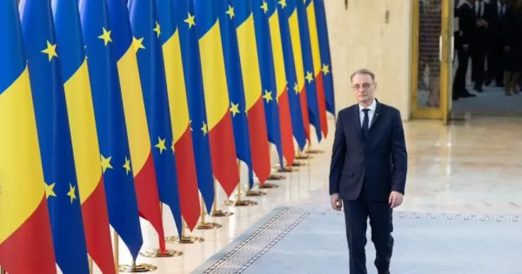 Luca Niculescu, reacție după întrebarea dacă ar fi premier „de paravan” pentru PSD