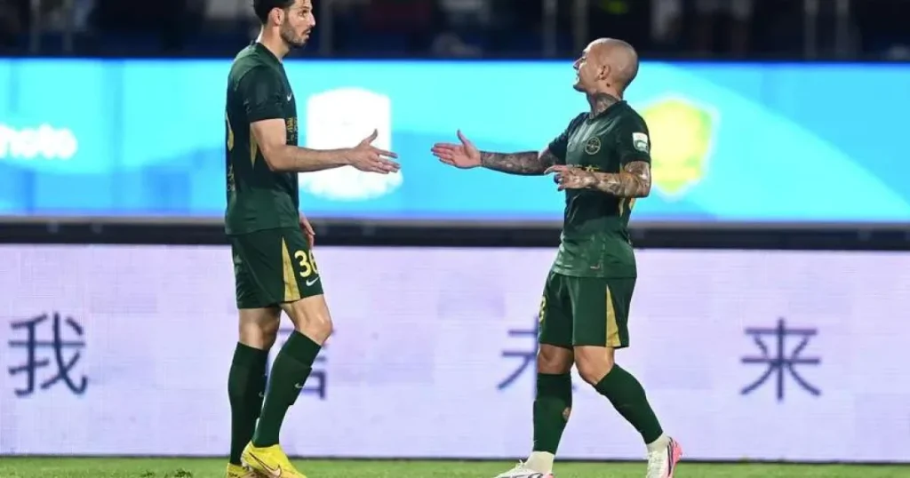 Mitriță a marcat din nou în China, dar Zhejiang Professional a pierdut