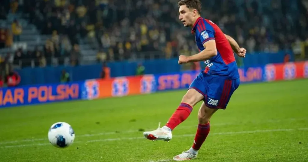Racovițan a ratat la penalty-uri, însă Rakow s-a calificat dramatic în Cupa Poloniei